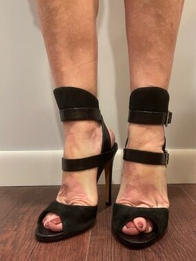 CAMILLA SKOVGAARD Black Leather Ankle Cuff Heels